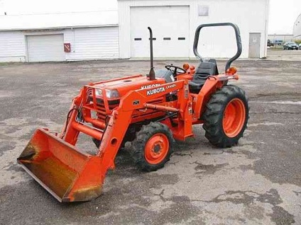 KUBOTA L3000 PIERŚCIENIE I TŁOKI